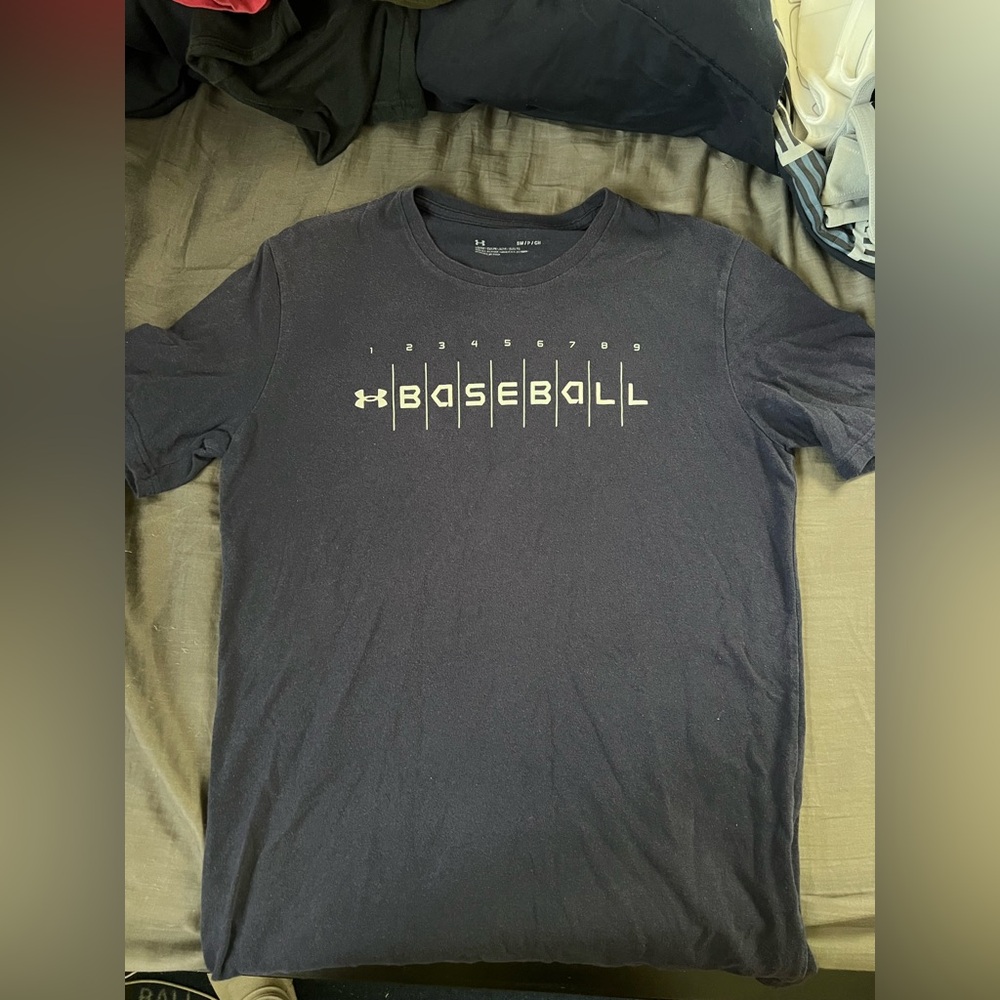 Men’s Under Armour Baseball Shirt